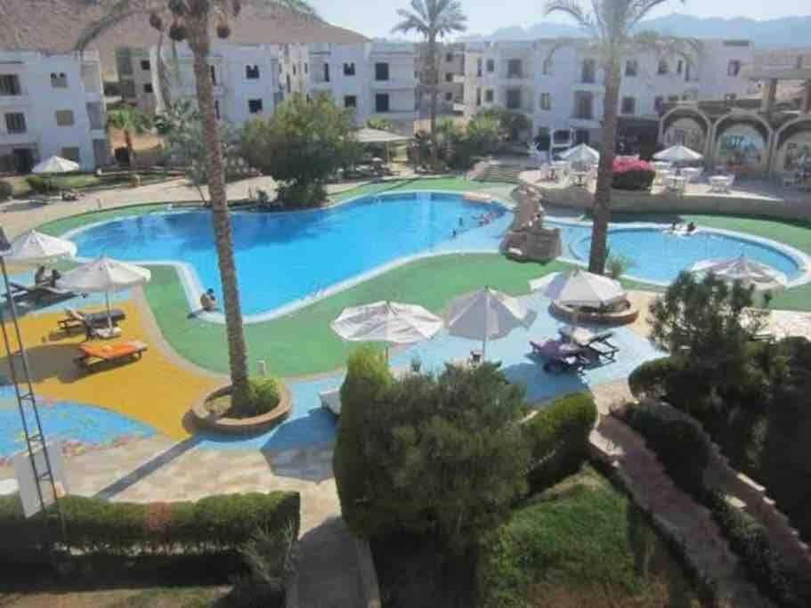 Riviera - Pool View & Wifi Апартаменты